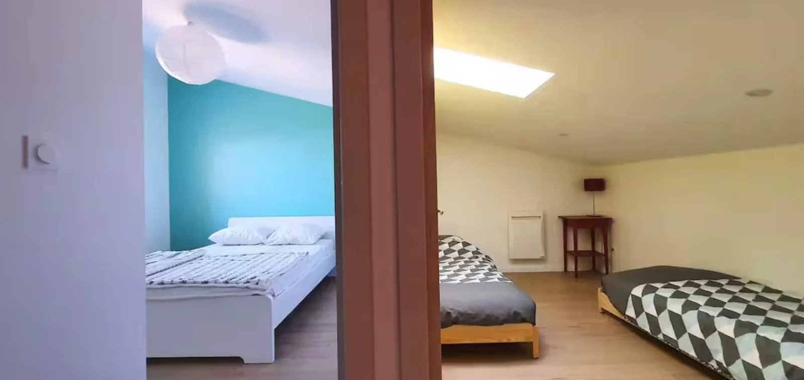 Duplex en campagne — l’étage et ses deux chambres