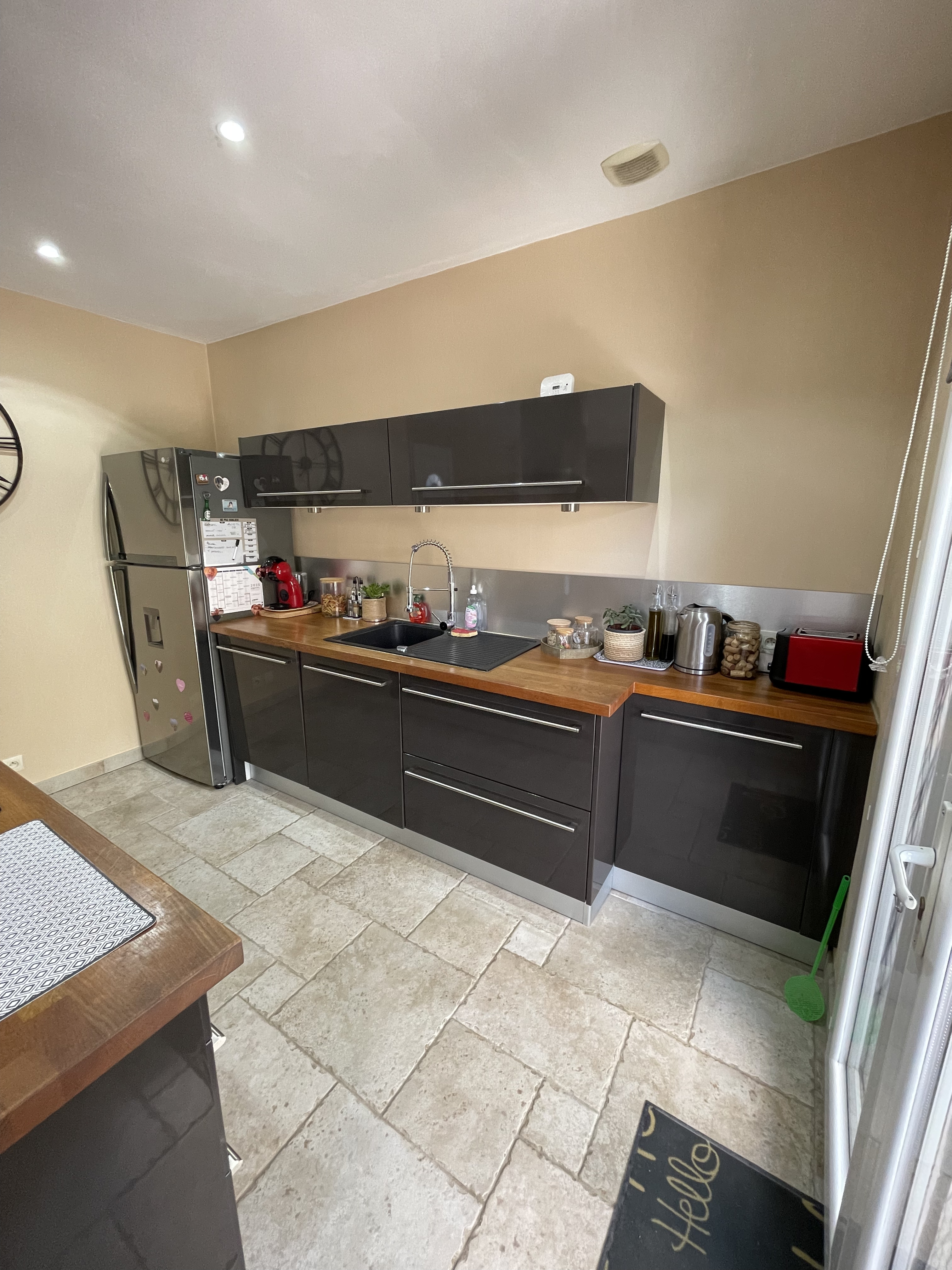 Maison de Drôme Provençale — Cuisine